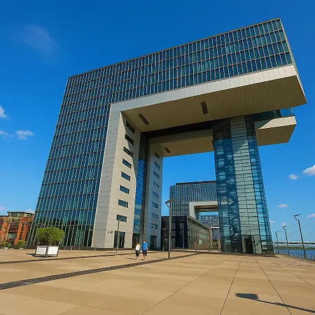 Апартаменты Penthouse Koeln 75 *