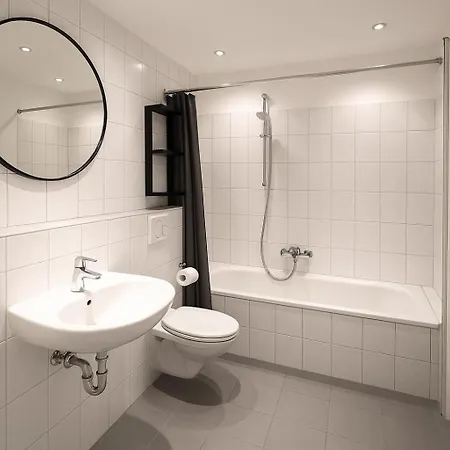 Penthouse Koeln 75 *